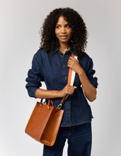Load image into Gallery viewer, Jackie Bag | Cognac Classic Leather
