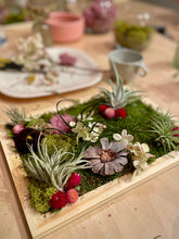 Load image into Gallery viewer, Botanical Frame Workshop
