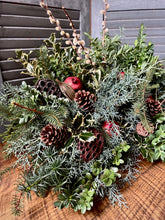 Load image into Gallery viewer, Evergreen Centerpiece Workshop
