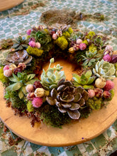 Load image into Gallery viewer, Living Succulent Wreath Workshop
