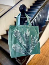 Load image into Gallery viewer, Botanical Monoprint Tote Workshop
