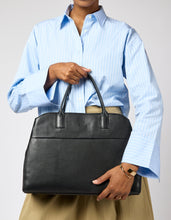 Load image into Gallery viewer, Rita Purse | Black Soft Grain Leather
