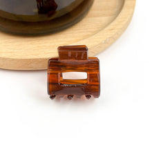 Load image into Gallery viewer, Micro Square Claw Clip
