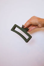 Load image into Gallery viewer, XL Claw Clip | Green
