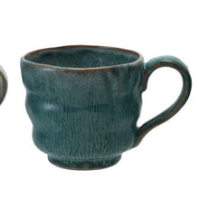 Load image into Gallery viewer, Cottage Stoneware Mugs
