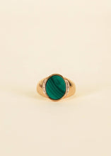 Load image into Gallery viewer, Signet Ring | Malachite

