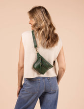 Load image into Gallery viewer, Beck&#39;s Bum Bag | Pine Green Classic Leather
