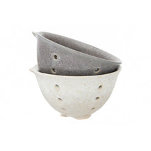 Load image into Gallery viewer, Glazed Berry Bowl
