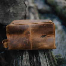 Load image into Gallery viewer, Leather Dopp Bag l Antique Brown
