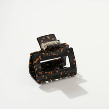 Load image into Gallery viewer, Simone Printed Claw Clip
