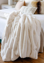 Load image into Gallery viewer, Posh Faux Fur Throw l Ivory
