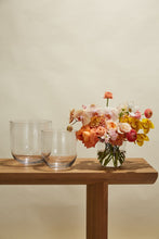 Load image into Gallery viewer, Fat Bowl Vase
