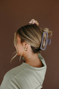 Must Have Claw Clip | Purple