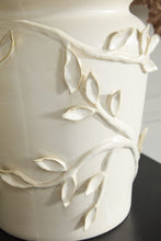 Load image into Gallery viewer, Gracious Vase
