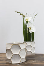 Load image into Gallery viewer, Jabi Pot
