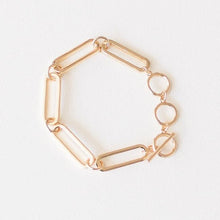 Load image into Gallery viewer, Patsy Bracelet l Gold
