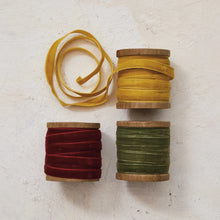 Load image into Gallery viewer, Velvet Ribbon with Spool
