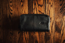 Load image into Gallery viewer, Leather Dopp Bag l Black
