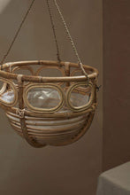 Load image into Gallery viewer, Ordesa Hanging Basket
