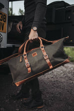 Load image into Gallery viewer, 50 L Augustine Duffel l Forest
