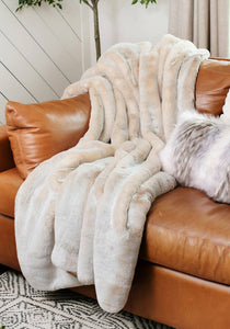 Couture Faux Fur Throw l Pearl Mink